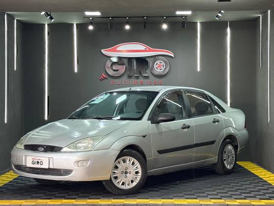 FORD FOCUS 2.0 GLX SEDAN 16V GASOLINA 4P MANUAL FORD FOCUS 2.0 GLX SEDAN 16V GASOLINA 4P MANUAL